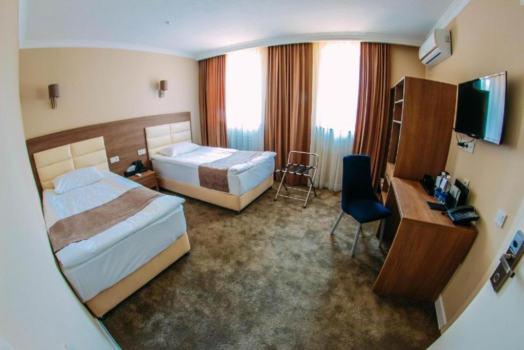 Osh Grand Hotel Chavo Luaran gambar