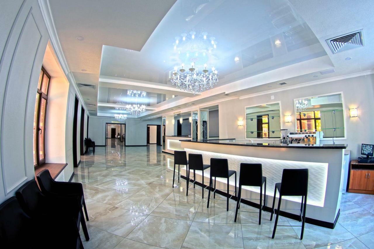 Osh Grand Hotel Chavo Luaran gambar